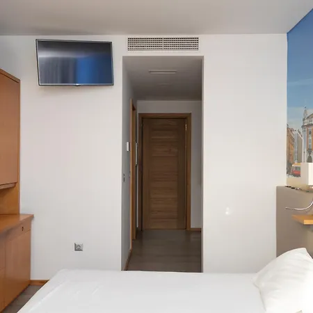 Da Praca * Santa Maria da Feira