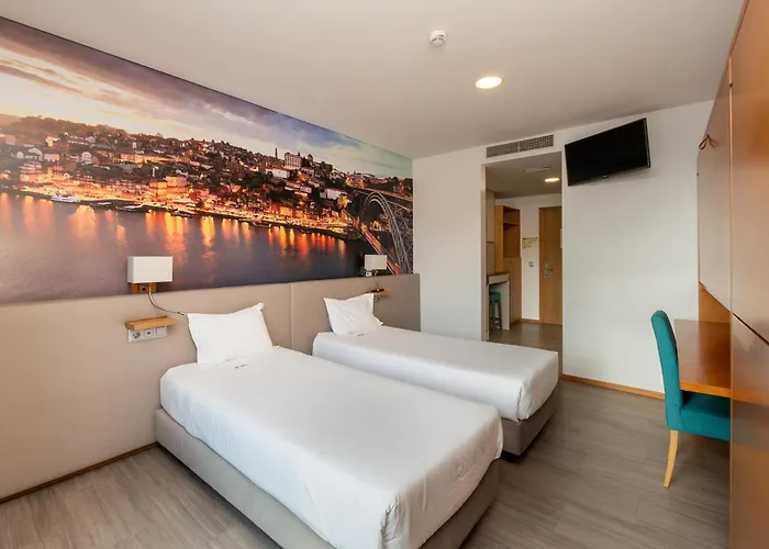 Hostel Da Praca Santa Maria da Feira