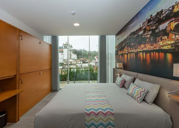 Da Praca Santa Maria da Feira